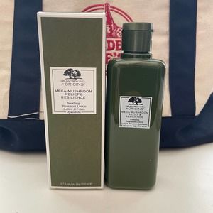 Origins™ Mega-Mushroom Relief & Resilience Soothing Treatment Lotion 200ml